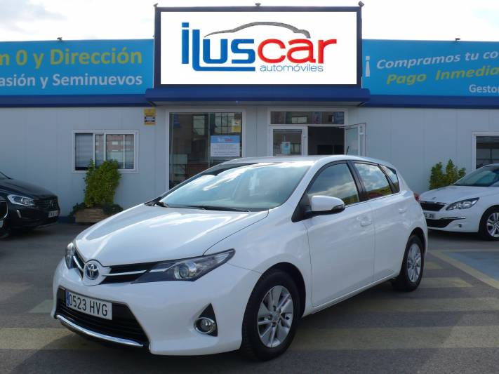 Toyota Auris Hibrido 1.8 HIBRIDO ACTIVE 1 segunda mano